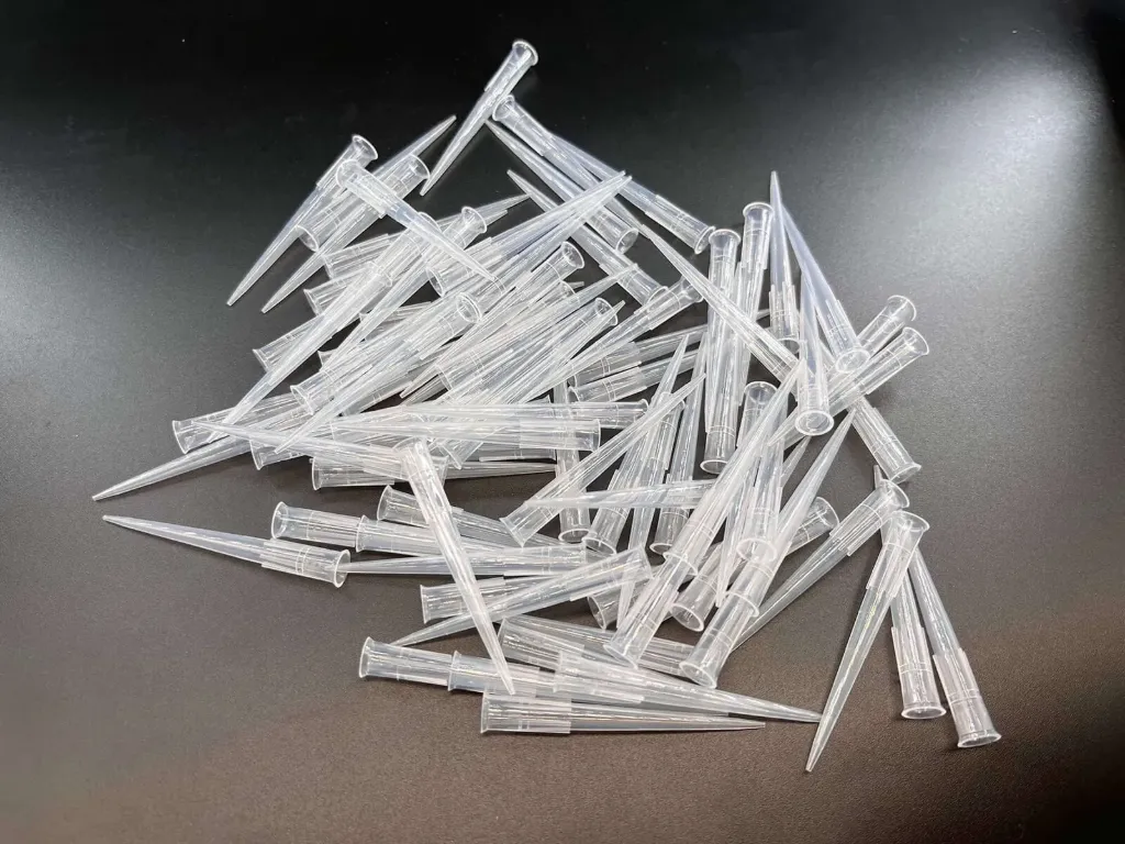 ABDOS Extended Pipette Tips – 0.1–10 µL, Natural, Bulk
